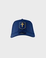 Foto de producto Gorra Premium Navy Gold Disponible en la Tienda del Celta FC