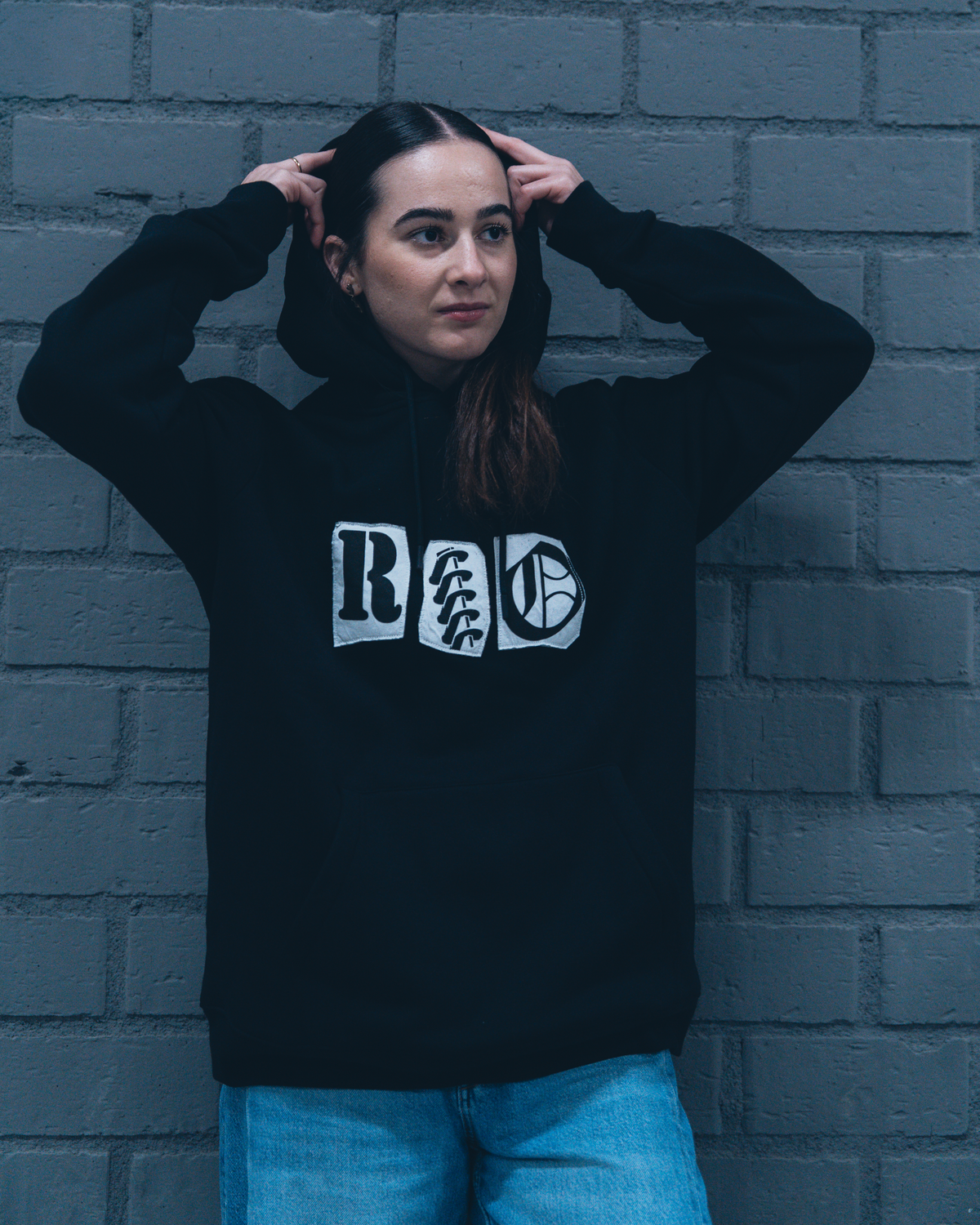 Hoodie Negra RIO1923