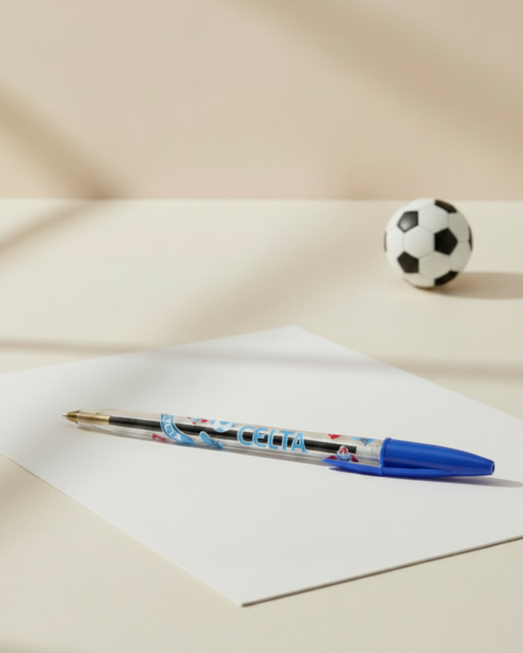 Foto de producto Bolígrafo Celta Bic Azul Disponible en la Tienda del Celta FC