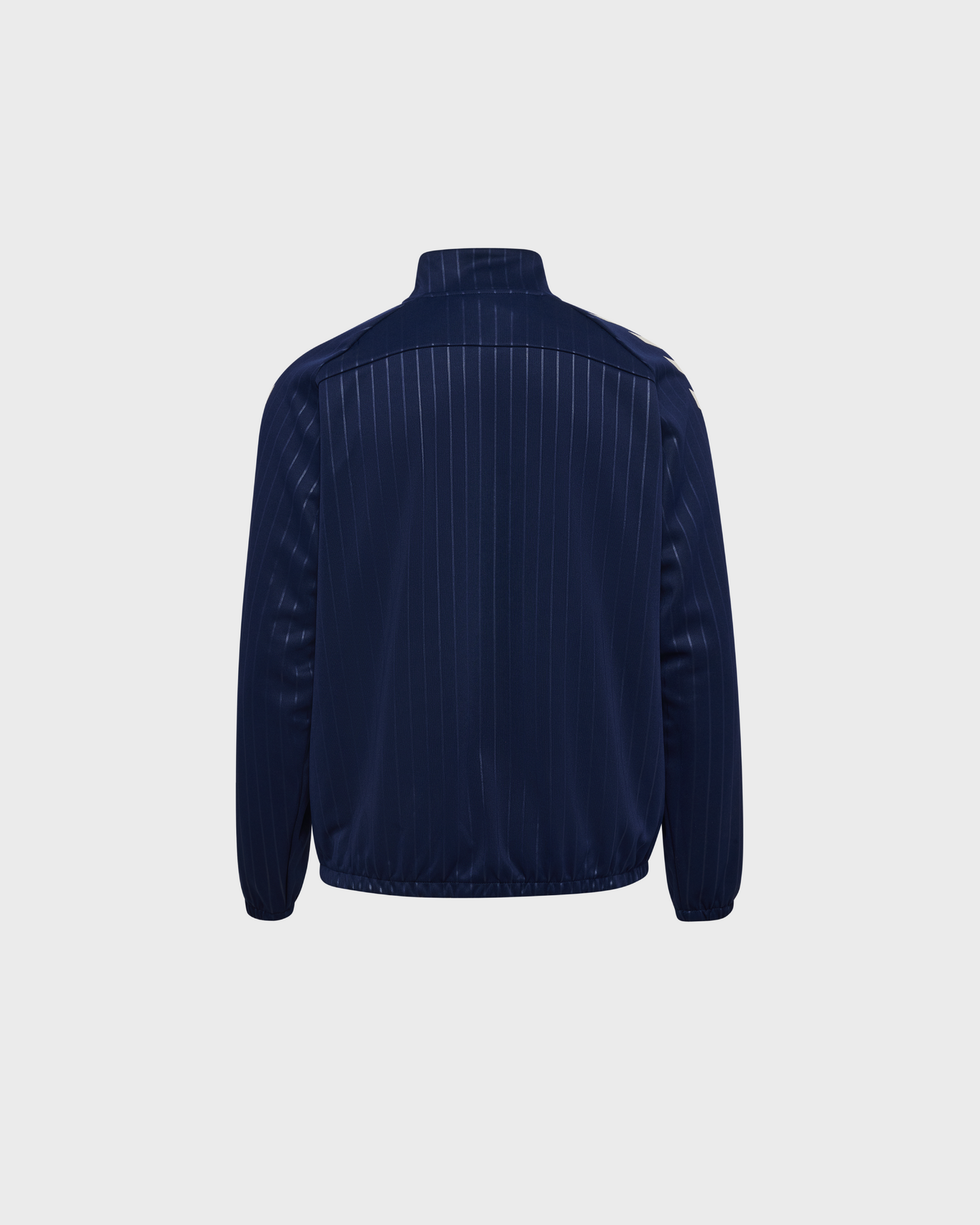 Suadoiro Paseo Xogador 26/27 Disponible en la Tienda del Celta FC