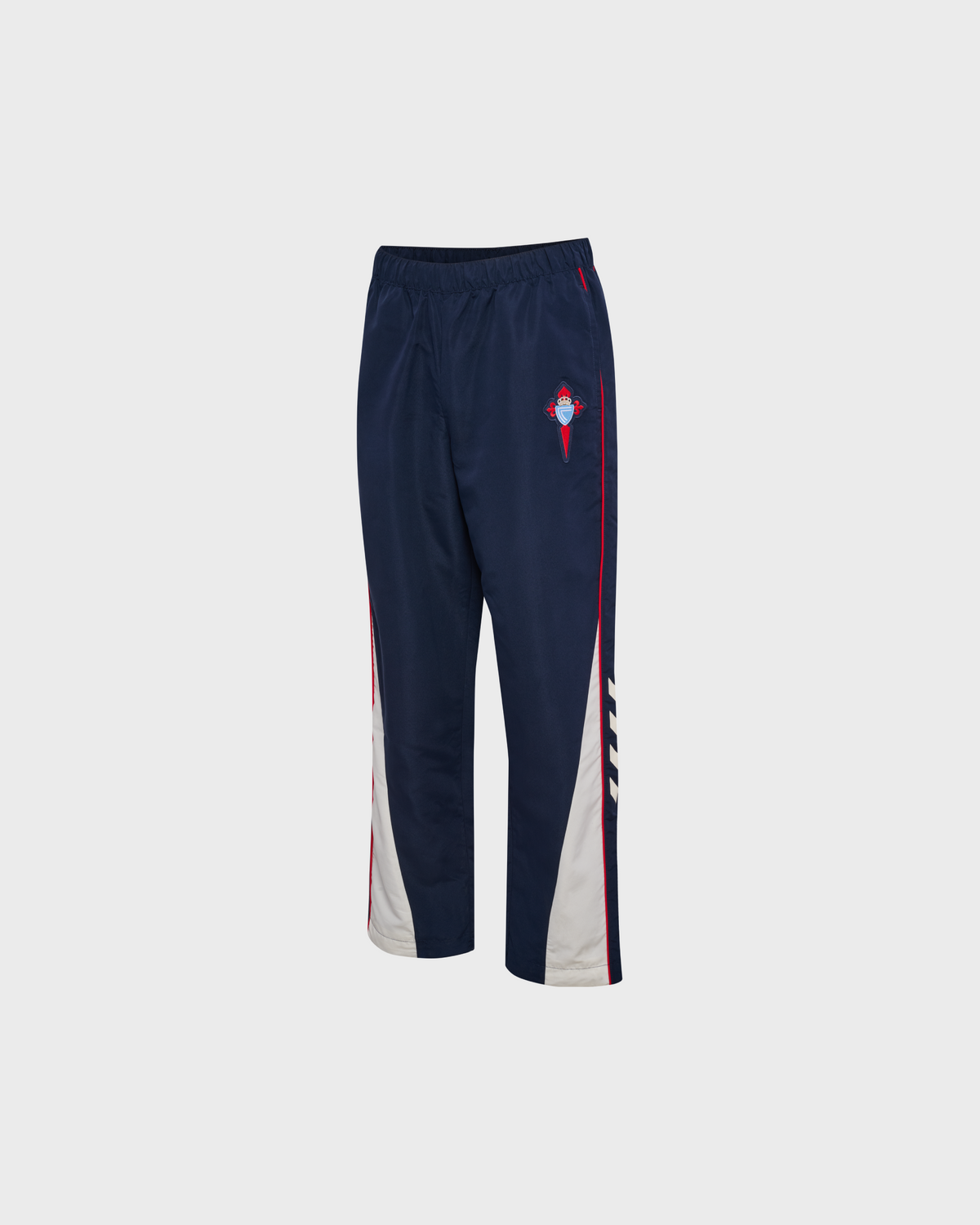 Pantalón Longo Paseo Xogador 26/27 Disponible en la Tienda del Celta FC