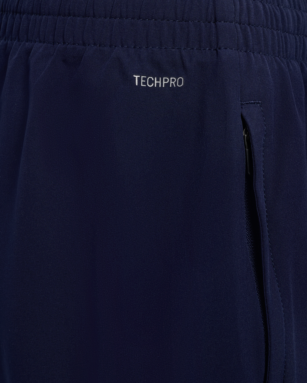 Pantalón Curto Adestramento Xogador 26/27 Disponible en la Tienda del Celta FC