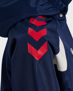 Chuvasqueiro Infantil Adestramento Staff 26/27 Disponible en la Tienda del Celta FC