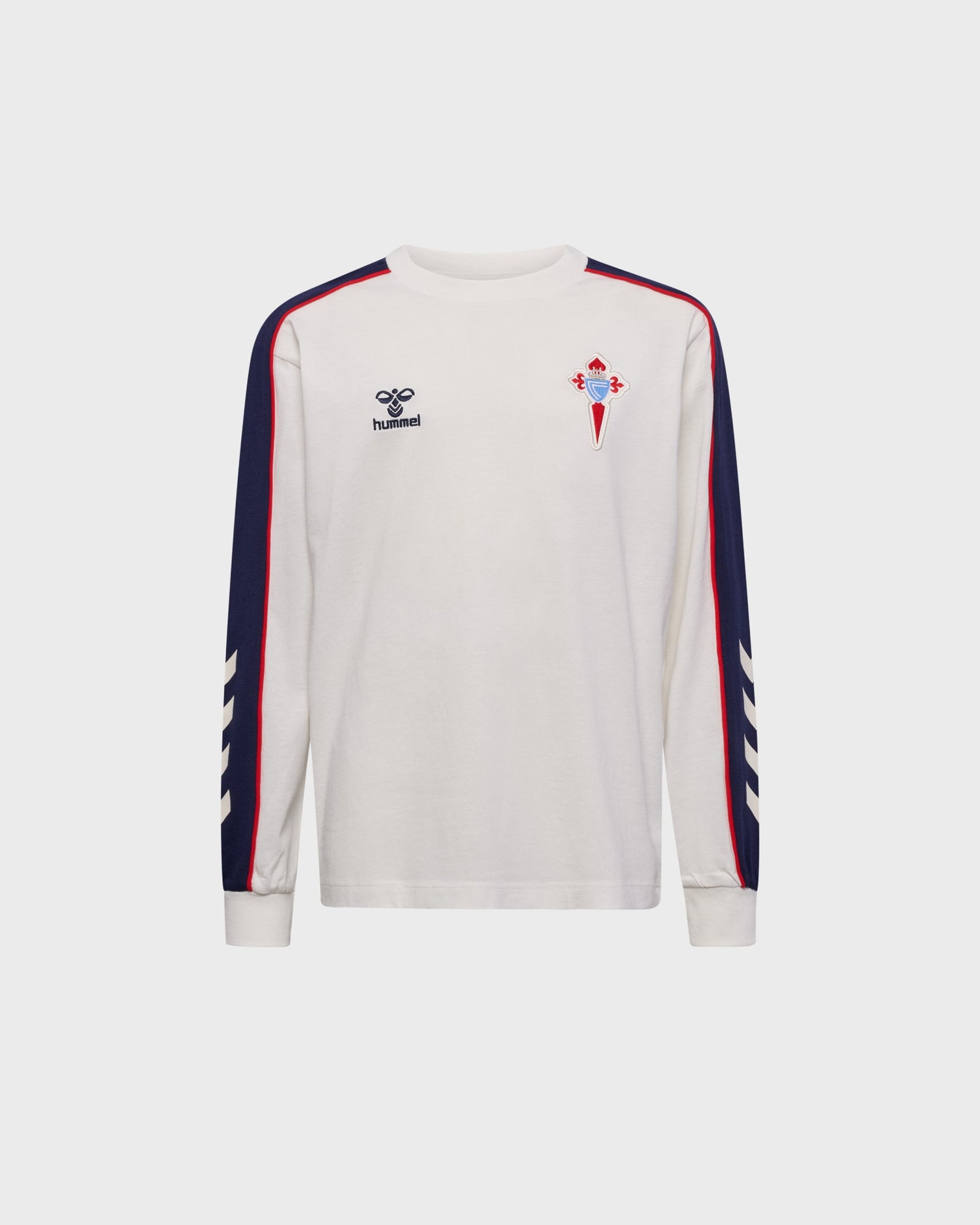 Camiseta Manga Longa Paseo Xogador 26/27 Disponible en la Tienda del Celta FC