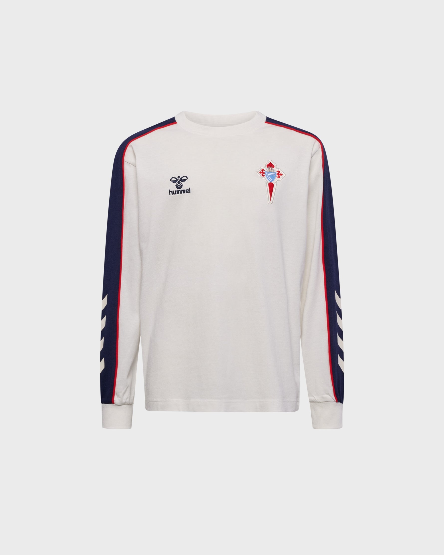 Camiseta Manga Longa Paseo Xogador 26/27 Disponible en la Tienda del Celta FC