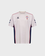 Camiseta Branca Paseo Xogador 26/27 Disponible en la Tienda del Celta FC