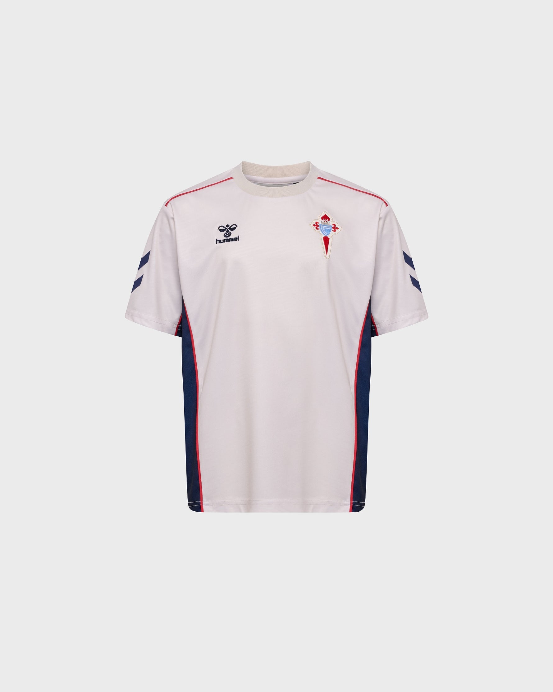 Camiseta Branca Infantil Paseo Xogador 26/27 Disponible en la Tienda del Celta FC