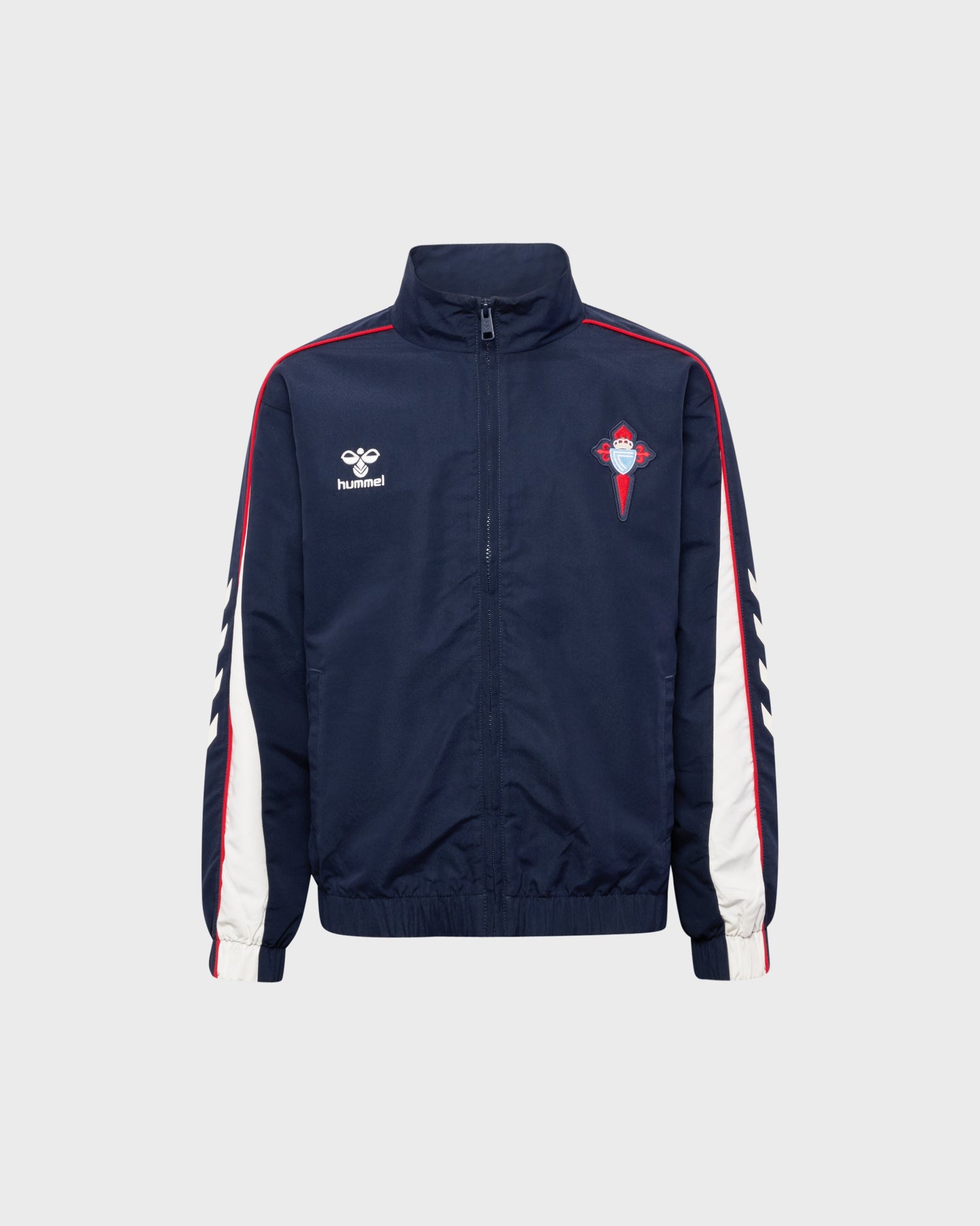 Chaqueta Mariño Paseo Staff 26/27 Disponible en la Tienda del Celta FC