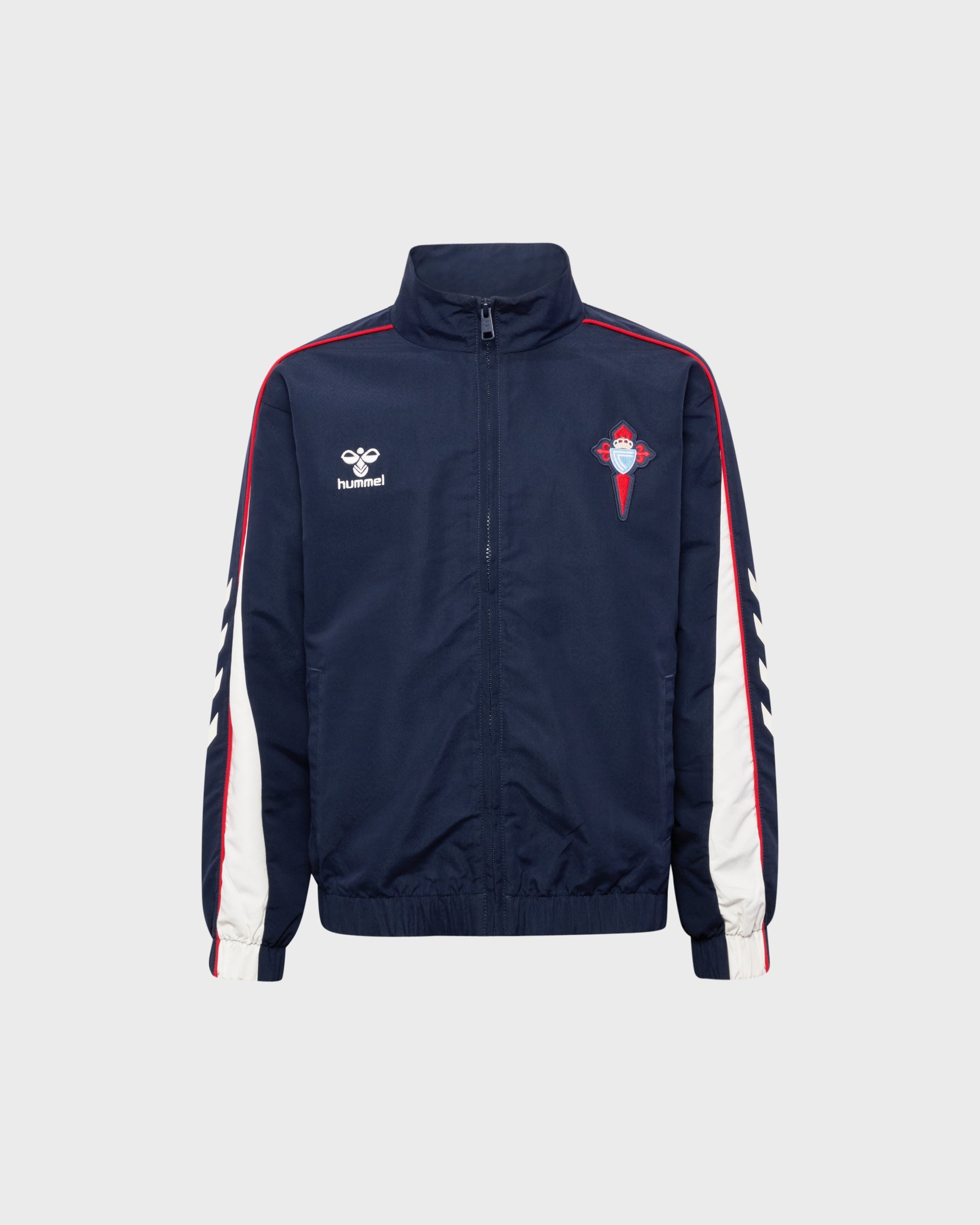 Chaqueta Mariño Paseo Staff 26/27 Disponible en la Tienda del Celta FC