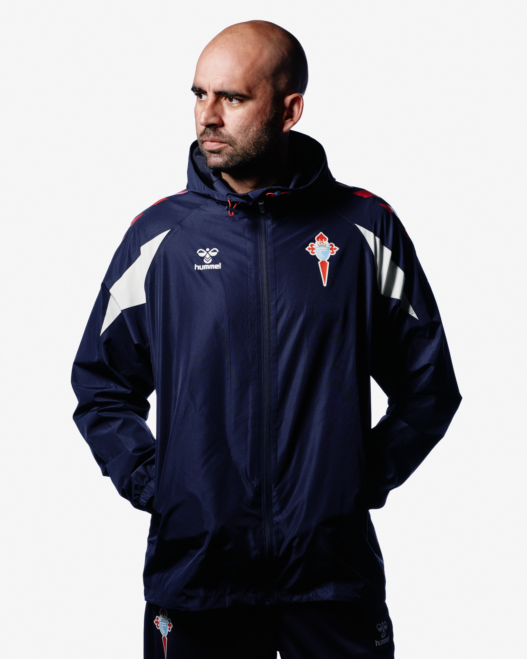 Chuvasqueiro Infantil Adestramento Staff 26/27 Disponible en la Tienda del Celta FC