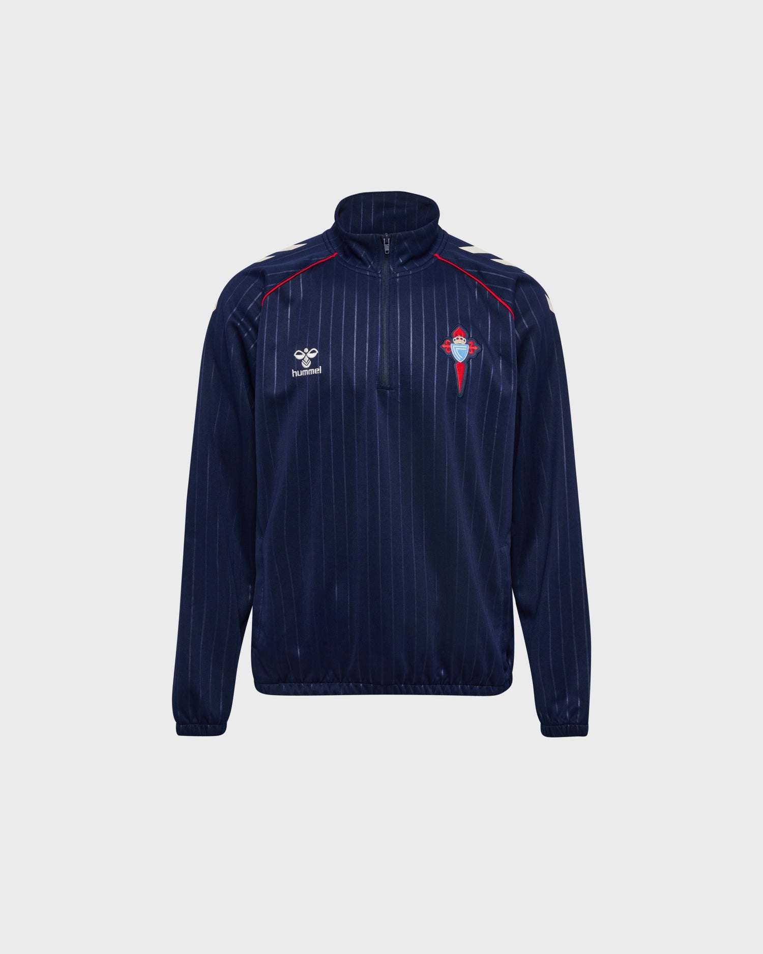 Suadoiro Paseo Xogador 26/27 Disponible en la Tienda del Celta FC
